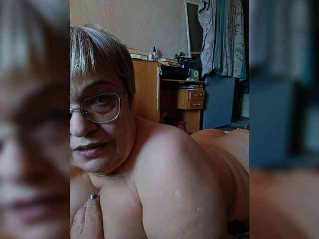 LLIyJluk webcam