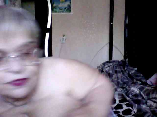 LLIyJluk webcam