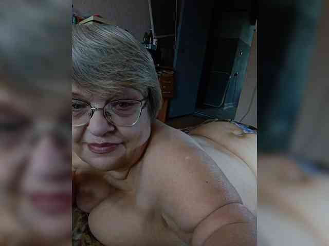 LLIyJluk webcam