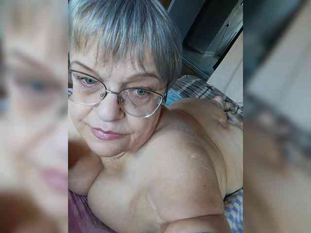 LLIyJluk webcam
