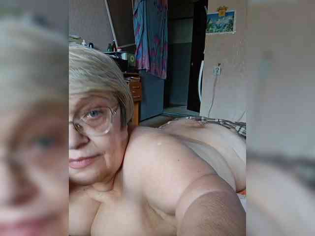 LLIyJluk webcam