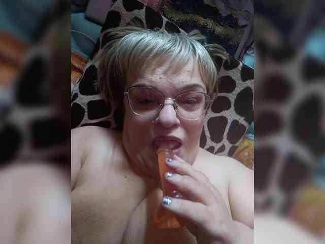 LLIyJluk webcam