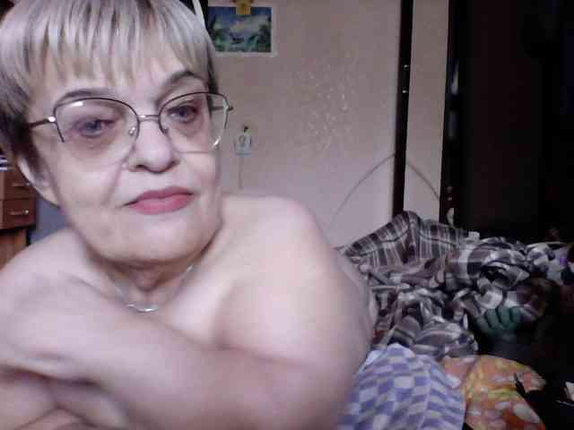 LLIyJluk webcam