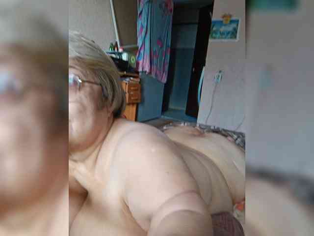 LLIyJluk webcam