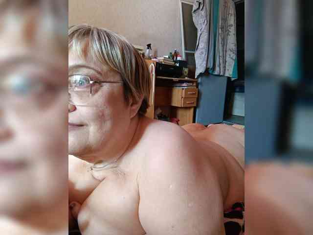 LLIyJluk webcam