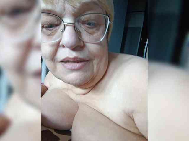 LLIyJluk webcam
