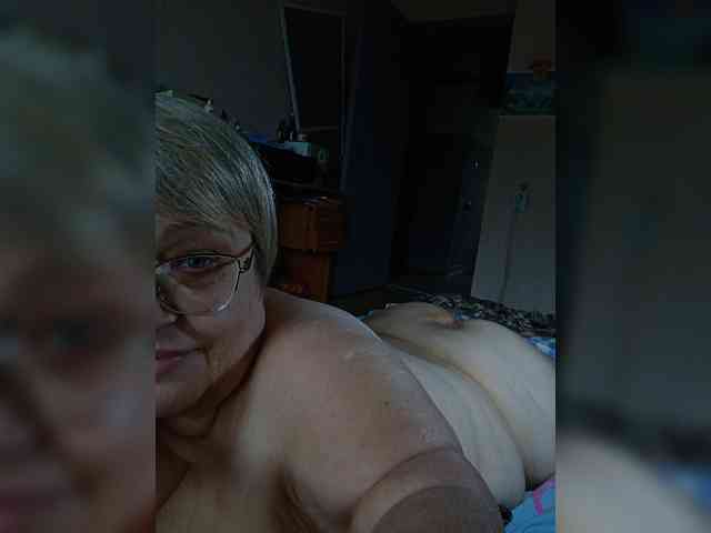 LLIyJluk webcam