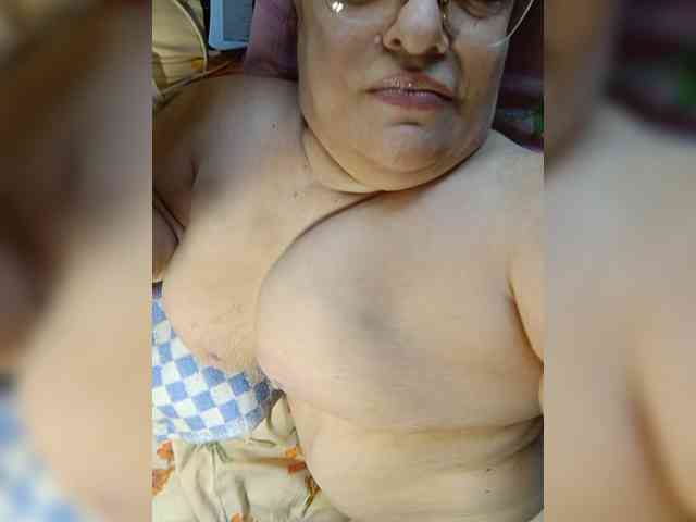 LLIyJluk webcam