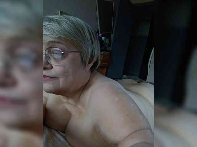 LLIyJluk webcam