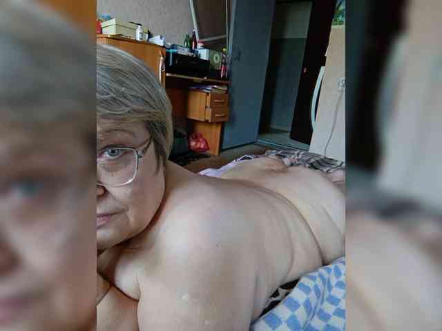 LLIyJluk webcam
