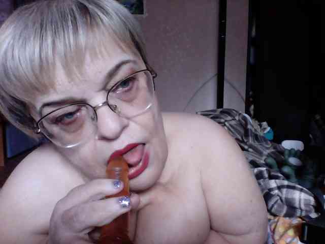 LLIyJluk webcam
