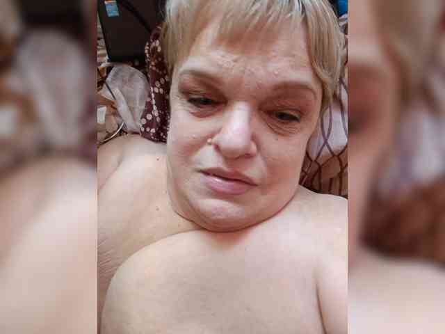 MAJIbILLIKA webcam