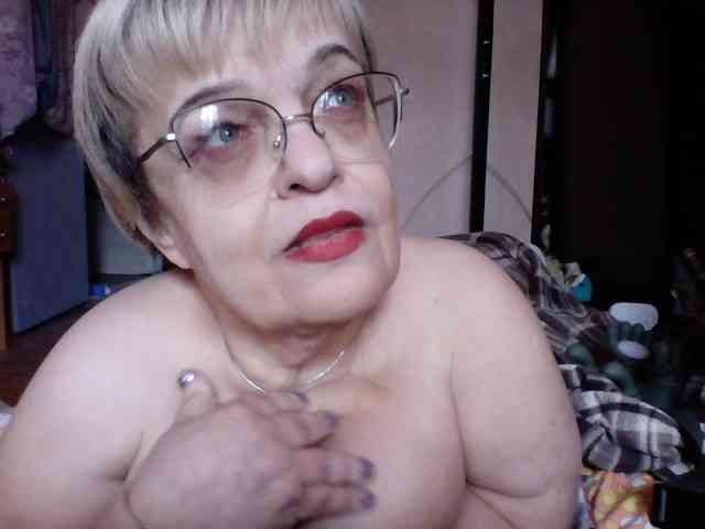 LLIyJluk webcam