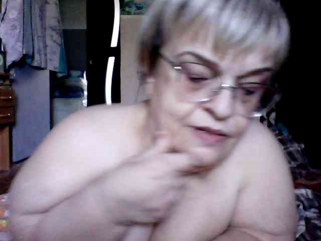 LLIyJluk webcam