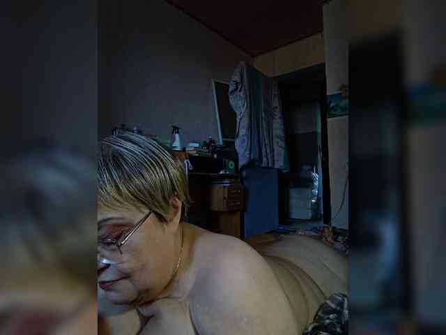 LLIyJluk webcam