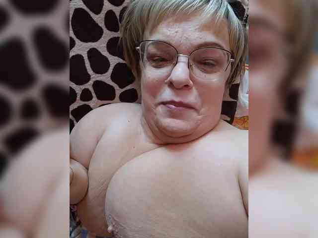 LLIyJluk webcam