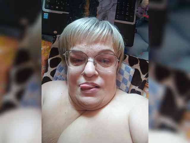 LLIyJluk webcam