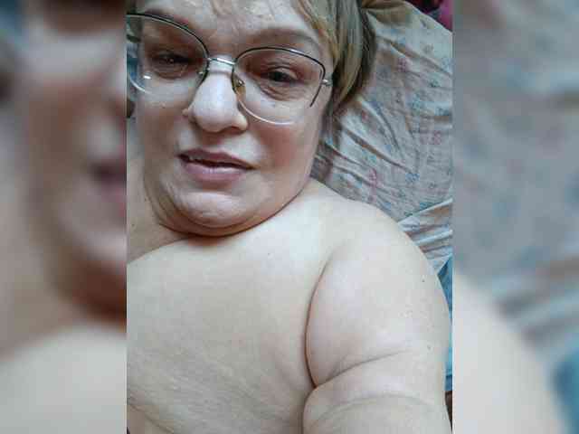 LLIyJluk webcam