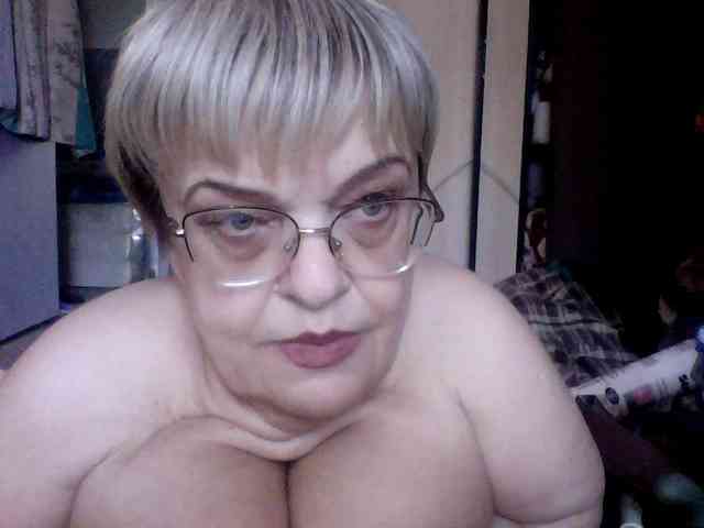 LLIyJluk webcam