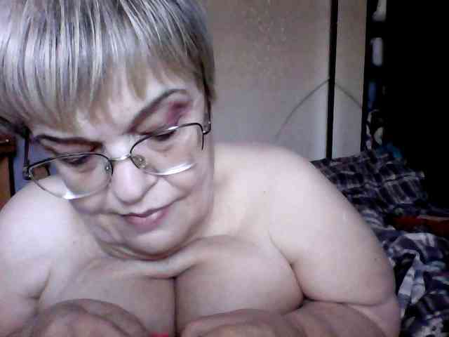 LLIyJluk webcam