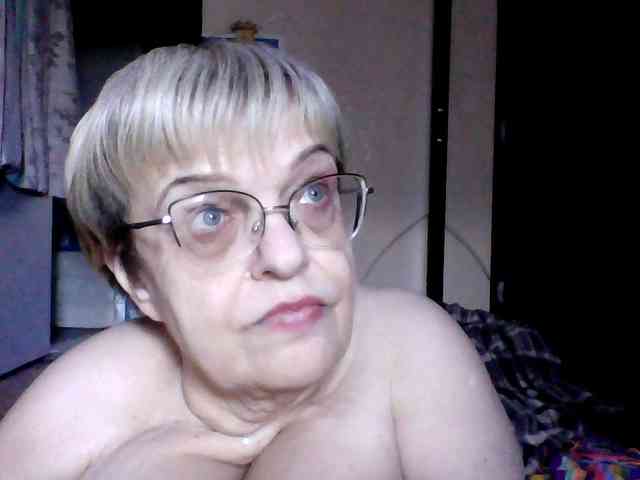 LLIyJluk webcam