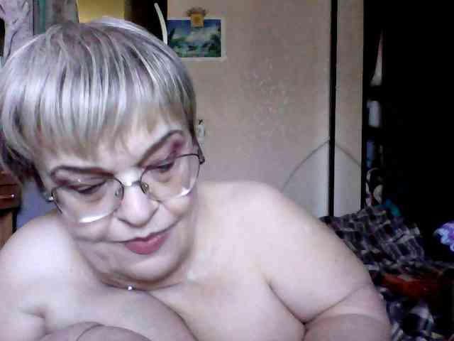 LLIyJluk webcam