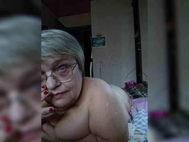 LLIyJluk webcam