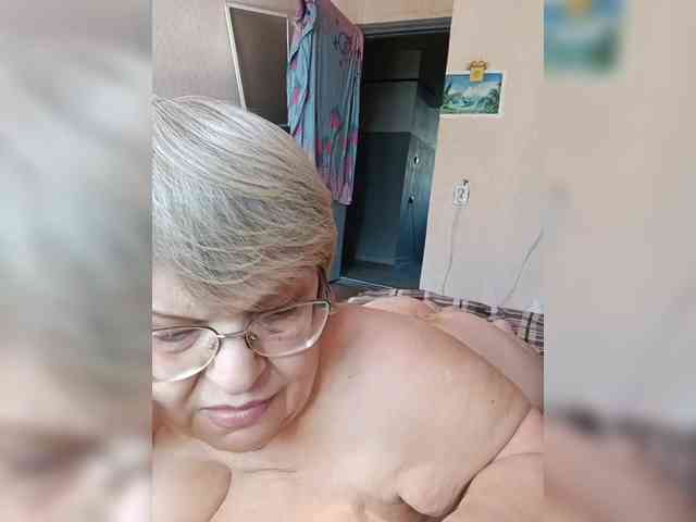LLIyJluk webcam