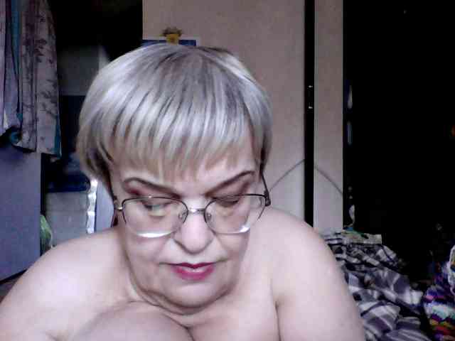 LLIyJluk webcam