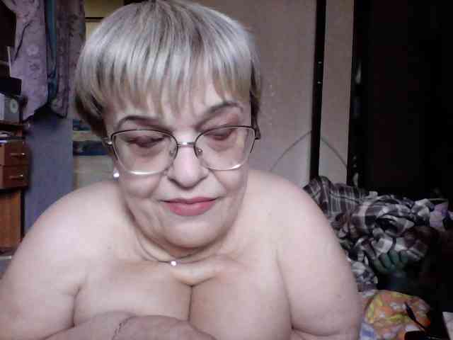 LLIyJluk webcam