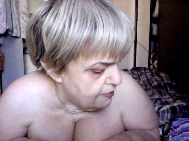 LLIyJluk webcam