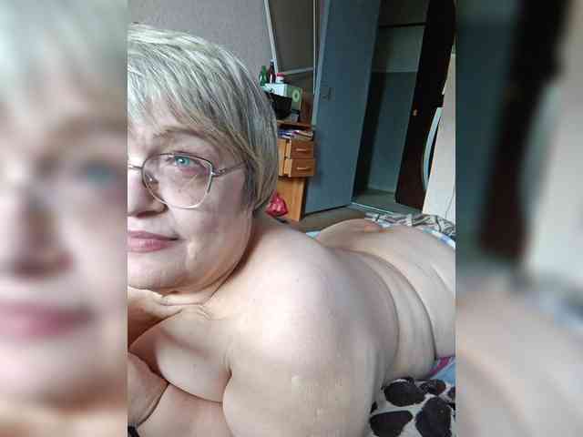 LLIyJluk webcam