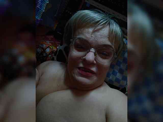LLIyJluk webcam