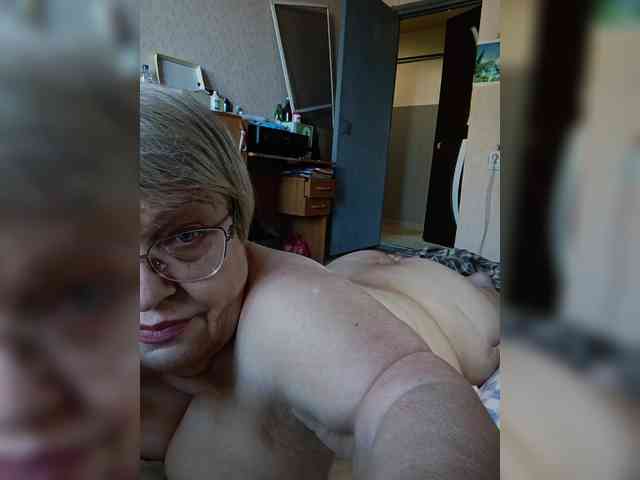 LLIyJluk webcam