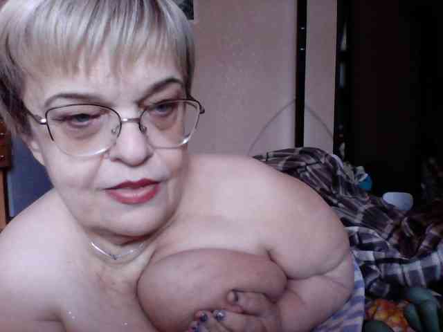 LLIyJluk webcam