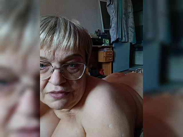 LLIyJluk webcam