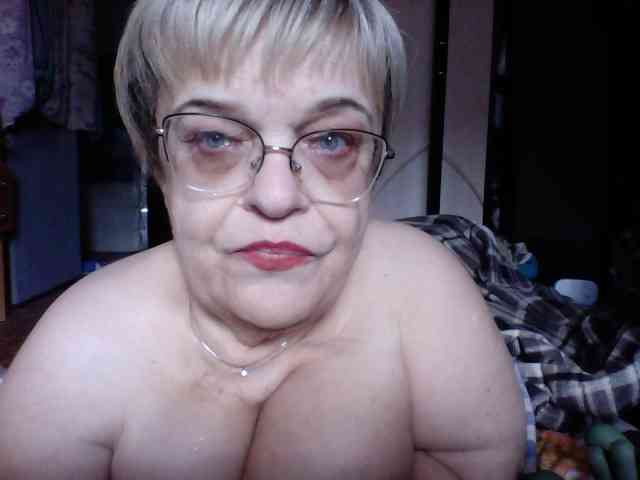 LLIyJluk webcam