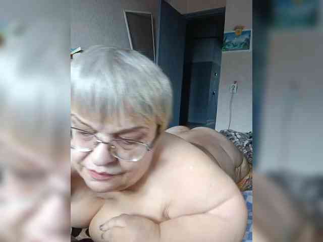 LLIyJluk webcam