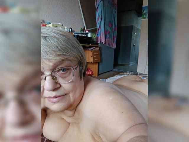 LLIyJluk webcam