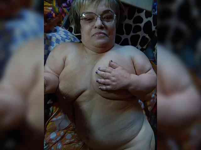 LLIyJluk webcam