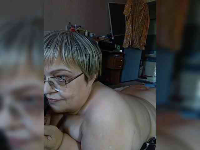 LLIyJluk webcam