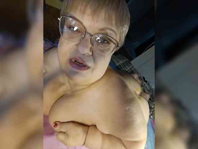 LLIyJluk webcam