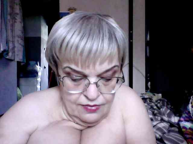 LLIyJluk webcam