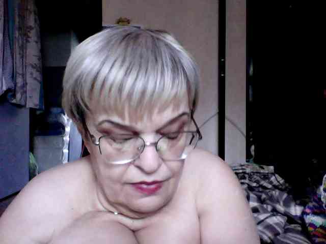 LLIyJluk webcam