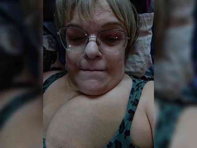 LLIyJluk webcam