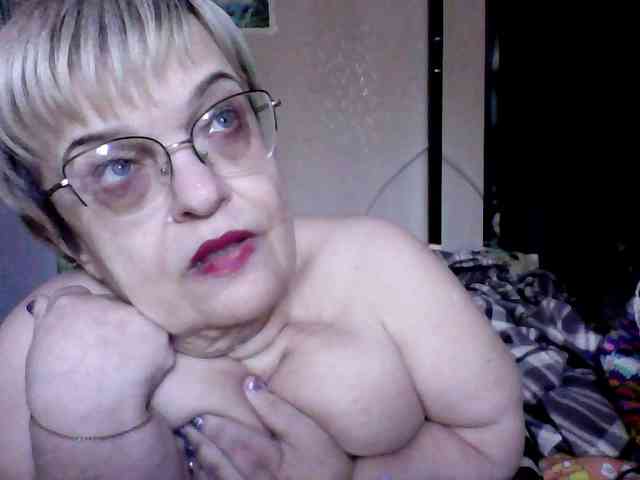 LLIyJluk webcam