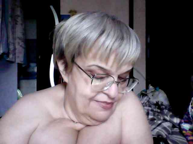 LLIyJluk webcam