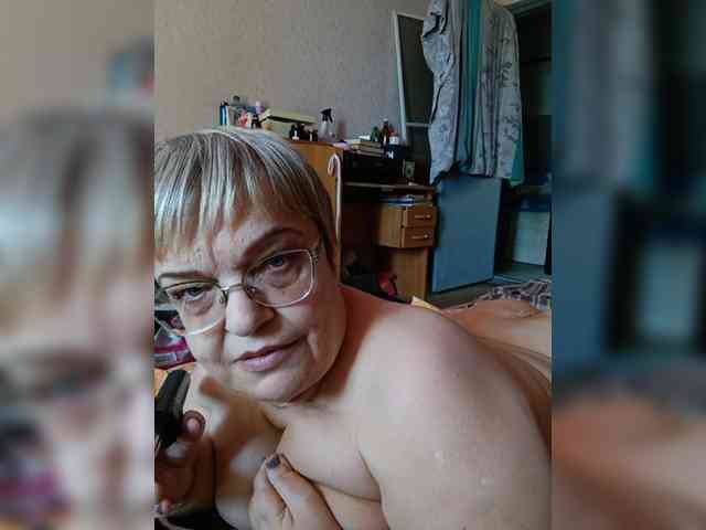 LLIyJluk webcam