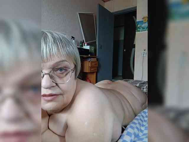 LLIyJluk webcam