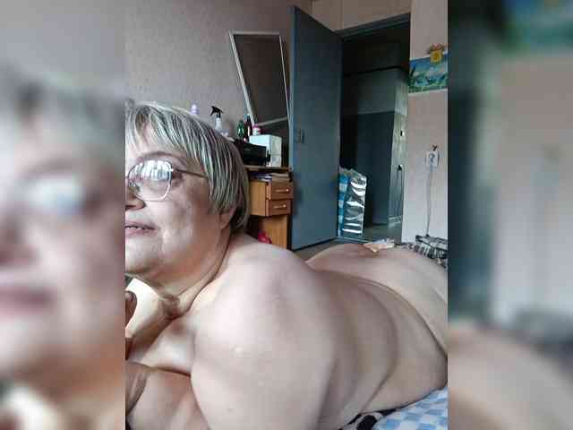 LLIyJluk webcam